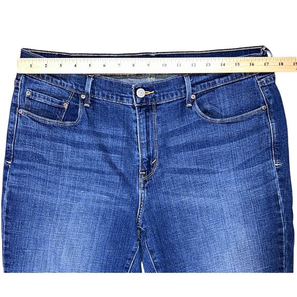 Levi's 515 Mid-Rise Bootcut Dark Wash Jeans Size 14 (34X28) - Picture 2 of 6